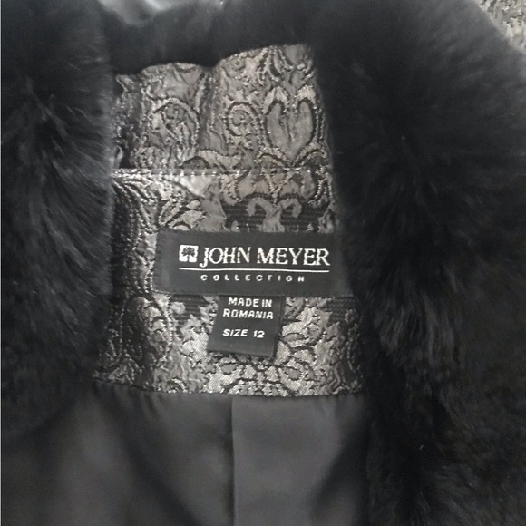 John Meyer Collection Women’s Suit with Skirt - Picture 12 of 12